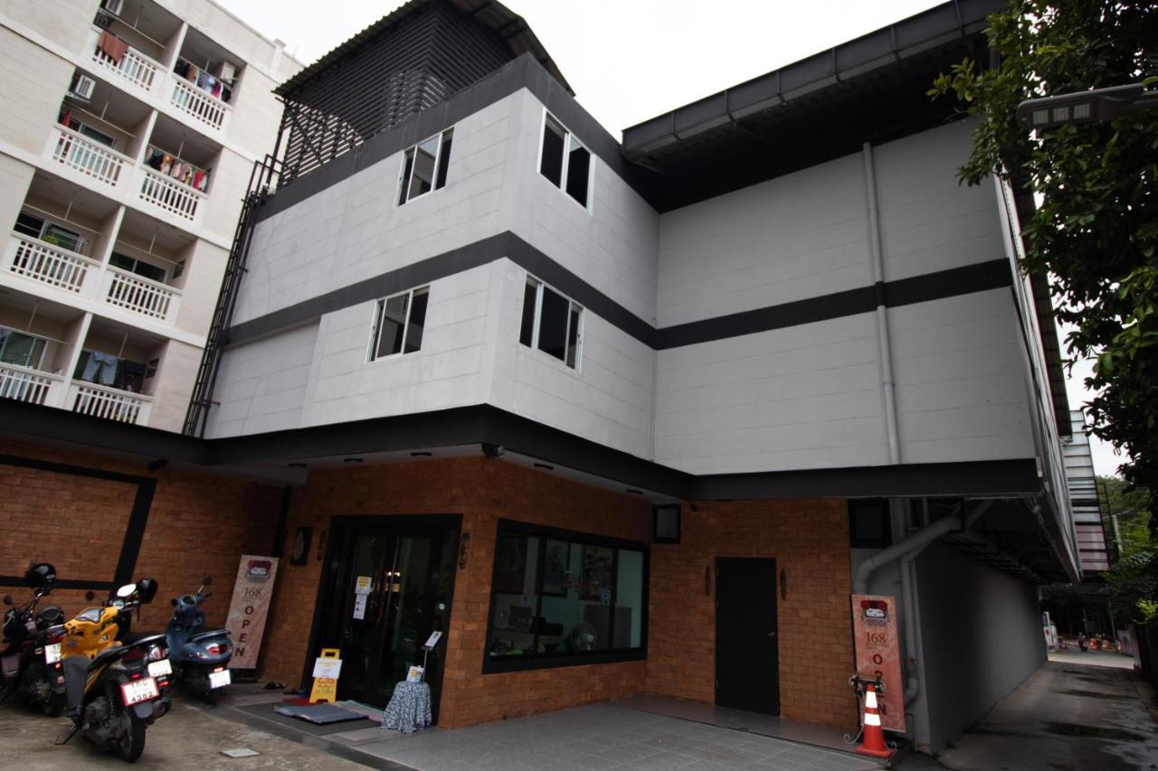 The 168 Gallery Residence And Hotel Chiang Mai Exterior photo