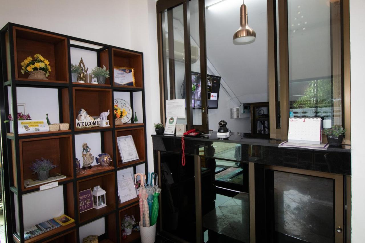 The 168 Gallery Residence And Hotel Chiang Mai Exterior photo